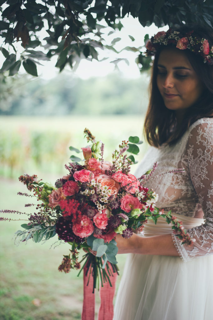 Je prendrais grand soin à faire le votre mariage le plus beau jour de votre vie. Du plus simple bouquet, aux envies les plus folles.